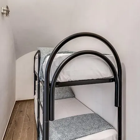 The Quarters Apartment Naples