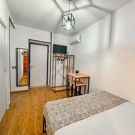 The Quarters Apartment Naples